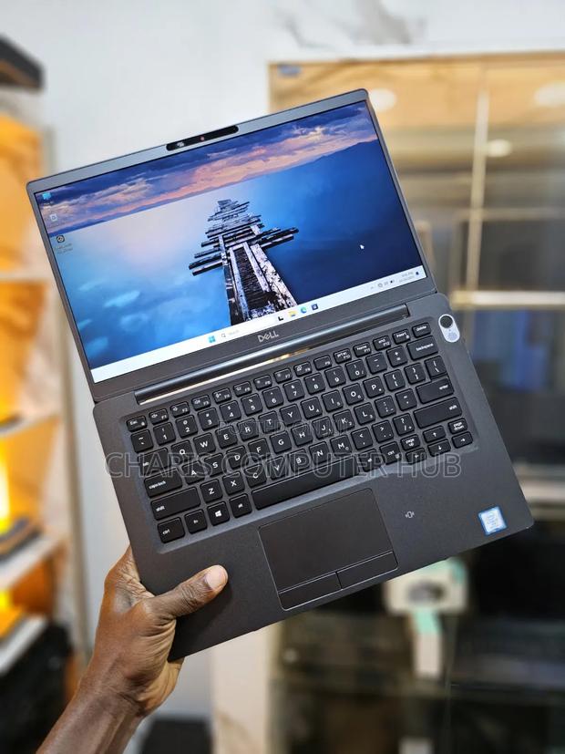 Laptop Dell Latitude 7400 16GB Intel Core i7 SSD 256GB