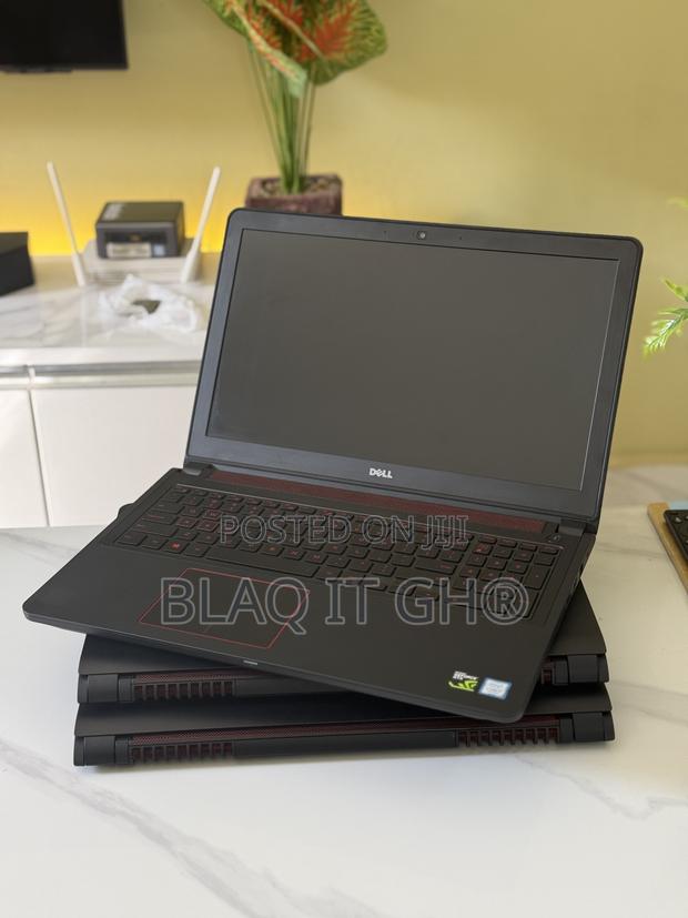 Laptop Dell Inspiron 15 5577 16GB Intel Core i7 HDD+SSD 1T photo 2