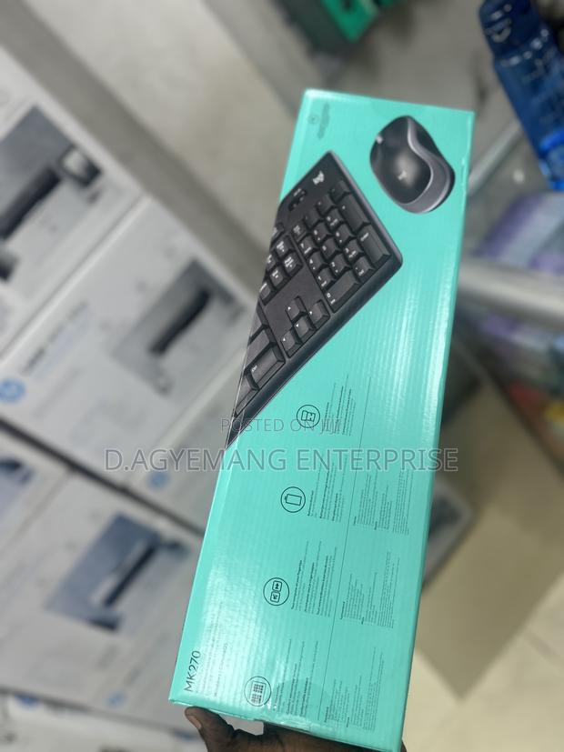 Logitech Wireless Keyboard · Photo 2