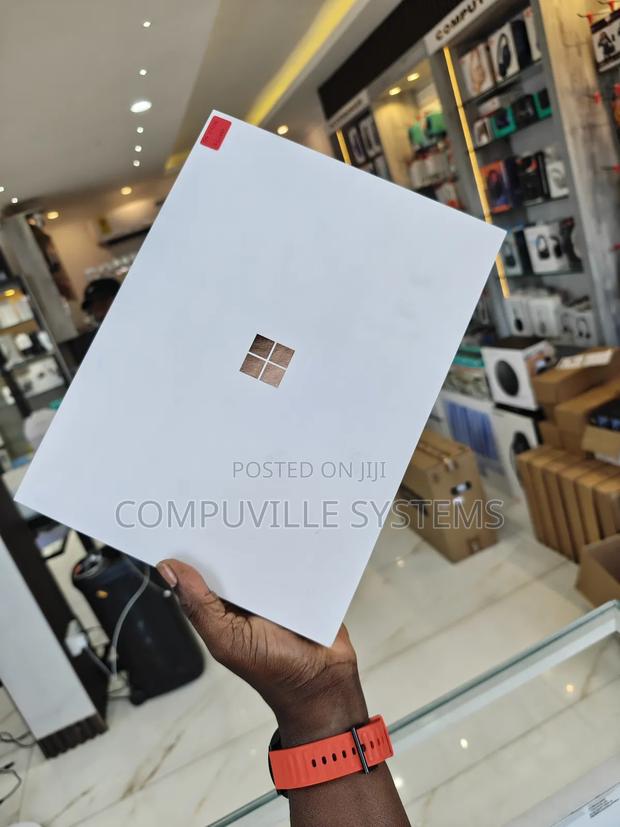 New Microsoft Surface Pro 16GB Qualcomm Snapdragon X Elite SSD 512GB · Photo 2