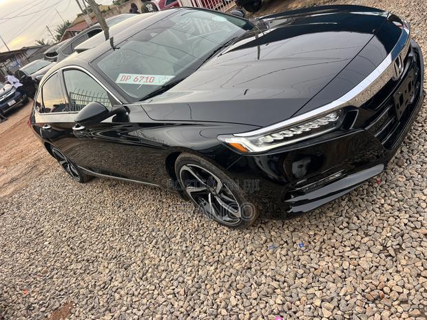 Honda Accord Touring 2018 Black