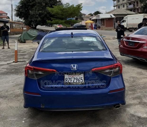 Honda Civic EX-L 2022 Blue