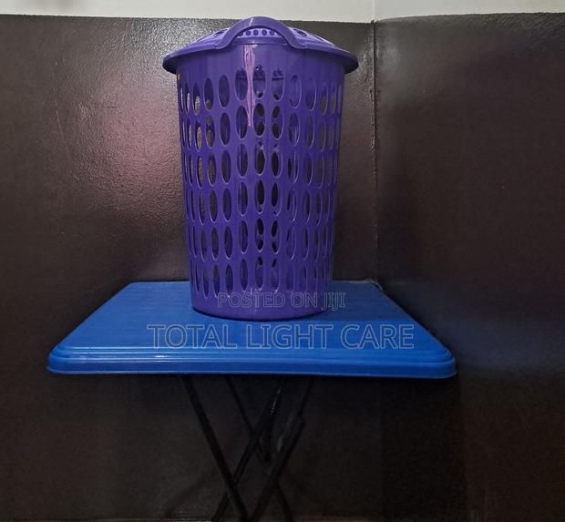 Plastic Laundry Basket photo 2