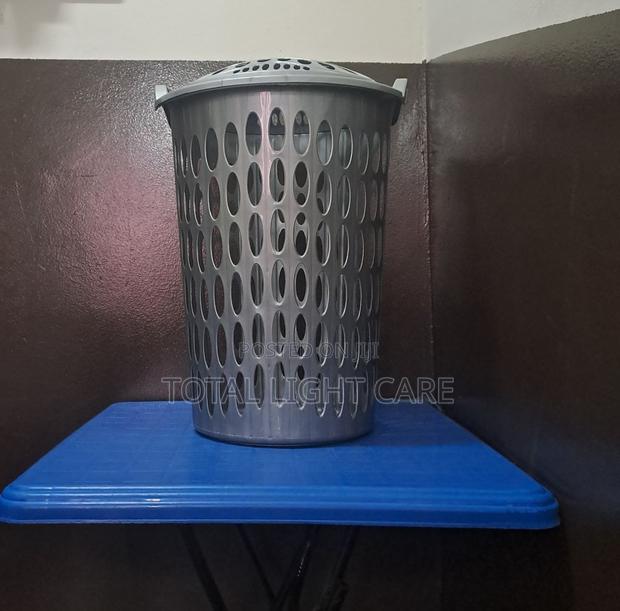 Plastic Laundry Basket photo 3