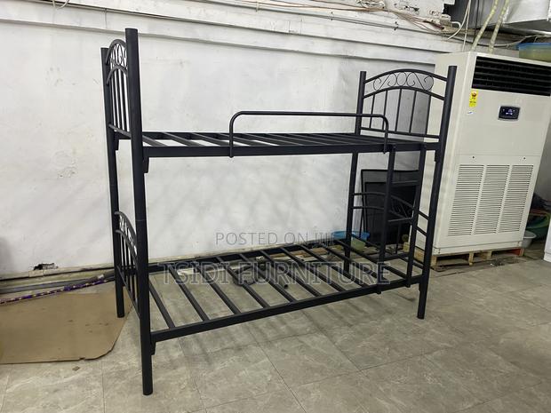 Metal Bunk Bed Frame · Photo 4
