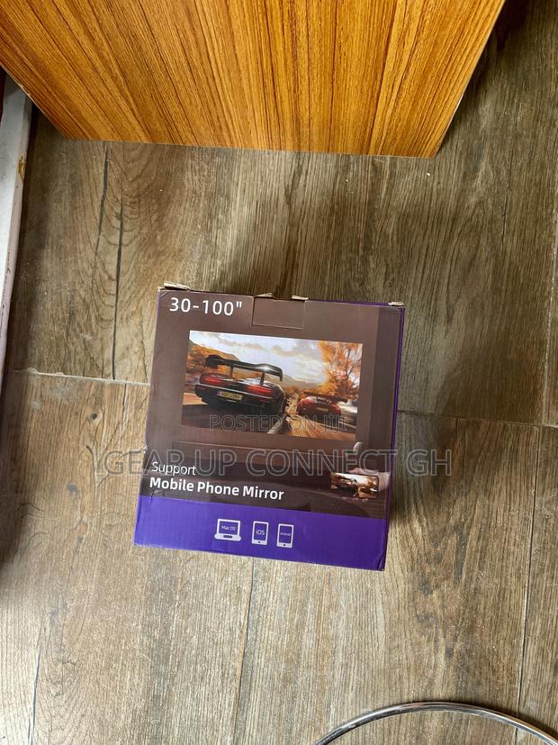 4k Hd 5g Android Projector With Wifi And Bluetooth photo 2