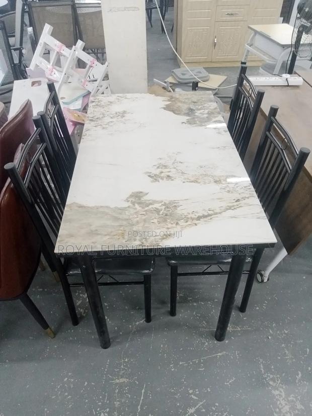 4 Seater Marble Top Diningset · Photo 4