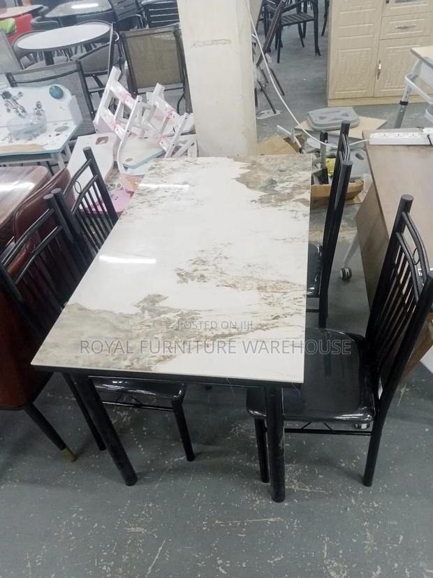 4 Seater Marble Top Diningset · Photo 3