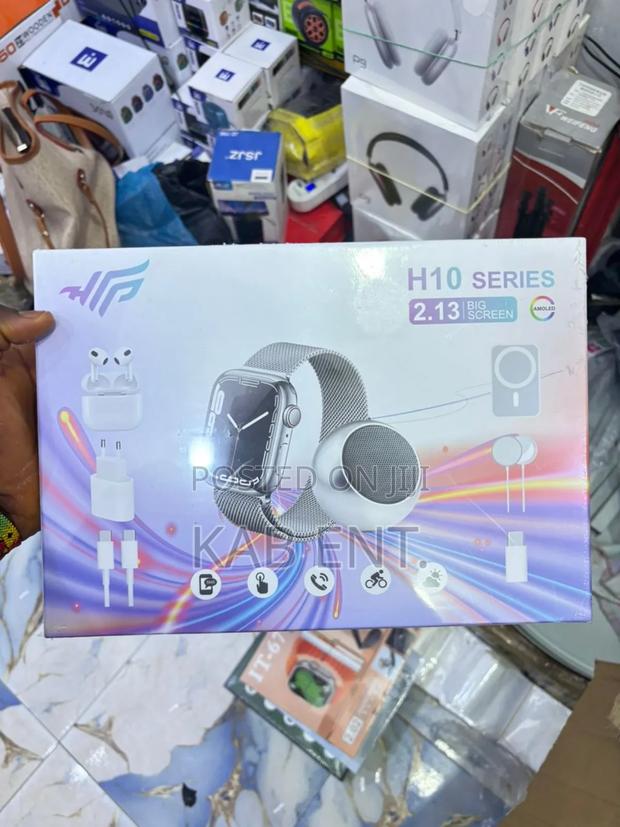 Smartwatch With Earbuds, Power Bank and More photo 8