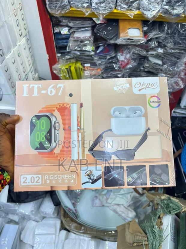 Smartwatch With Earbuds, Power Bank and More photo 10