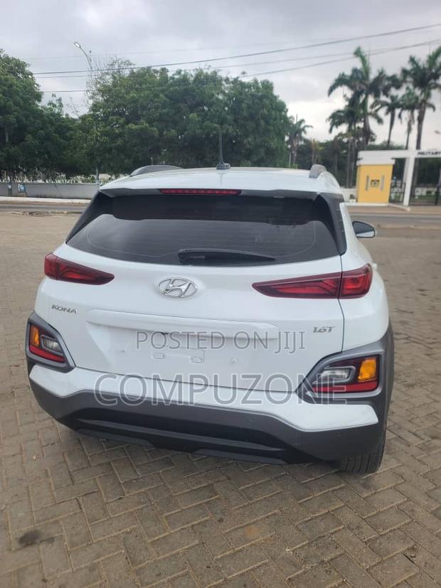 Hyundai Kona 2018 White photo 6