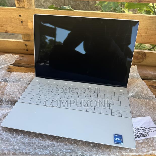 Laptop Dell XPS 13 9320 16GB Intel Core I7 SSD 512GB photo 2