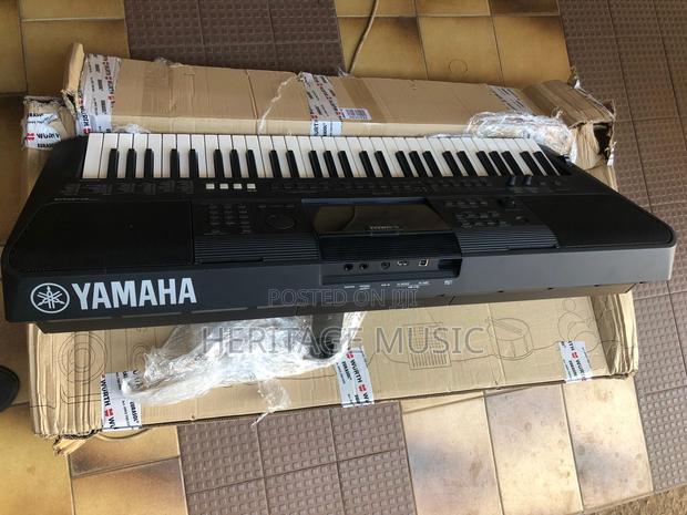 Yamaha PSR E453 photo 3
