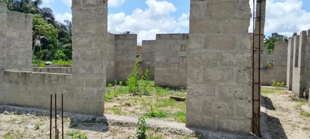 4bedroom Uncompleted House And Land For Sale At Mporhor/Wassa East