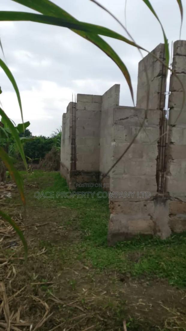 4bedroom Uncompleted House And Land For Sale At Mporhor/Wassa East photo 6
