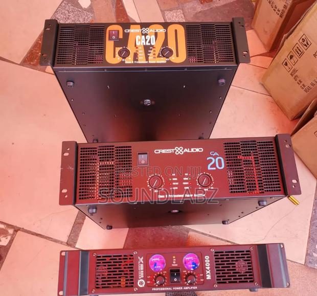 Two Crest Audio Ca20 Amplifiers And Max Mx4000 Amplifier · Photo 3