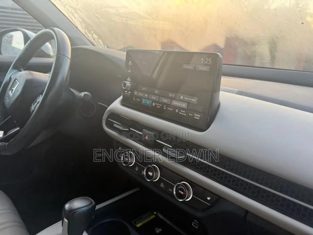 Honda HR-V Sport AWD CVT 2023 White photo 2