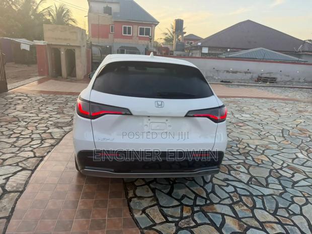 Honda HR-V Sport AWD CVT 2023 White photo 8