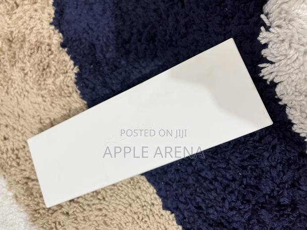 Apple Watch Series 10 photo 2