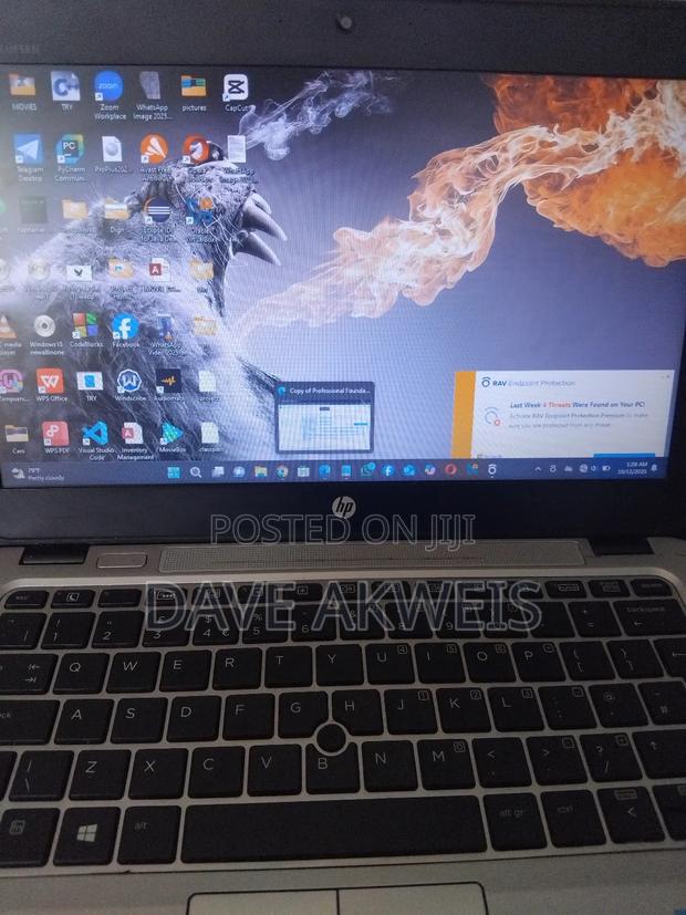 Laptop HP EliteBook 820 G4 8GB Intel Core I5 SSD 256GB · Photo 1