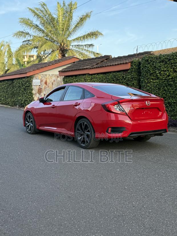 Honda Civic EX Sedan 2019 Red photo 10