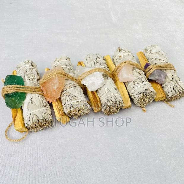 White Sage With Pato Santo And Crystals Bundle photo 3