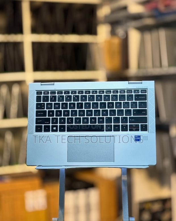 Laptop HP EliteBook 830 G8 16GB Intel Core I5 SSD 512GB photo 5