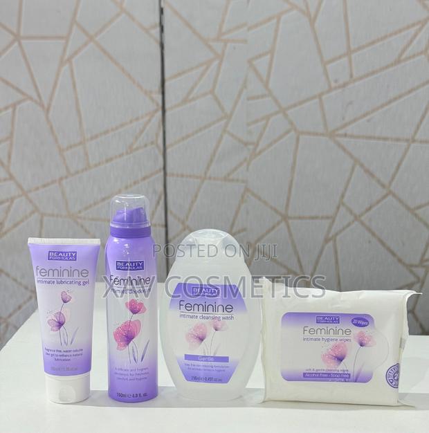 Beauty Formula Feminine Intimate Kit · Photo 2