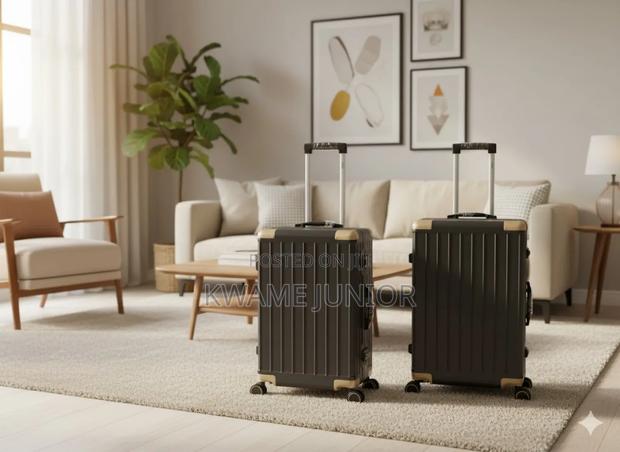 Durable Zipless Trolling Traveling Luggage 3 in One photo 3