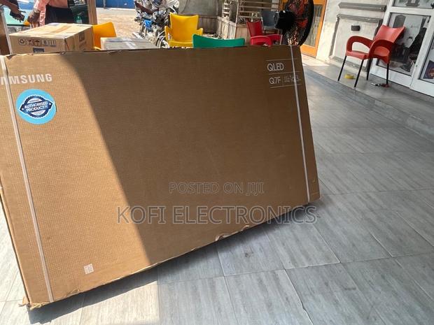 Samsung 65′′ Elegant Frameless Qled Display · Photo 3