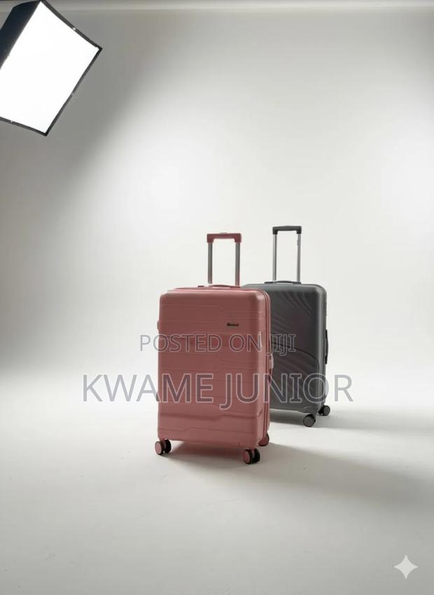 Trolling Traveling Luggage Large 28 Inch Unbreakable