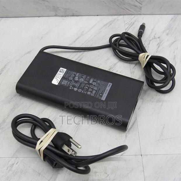 Original Dell Alienware/Precision Oval 240w Charger photo 2