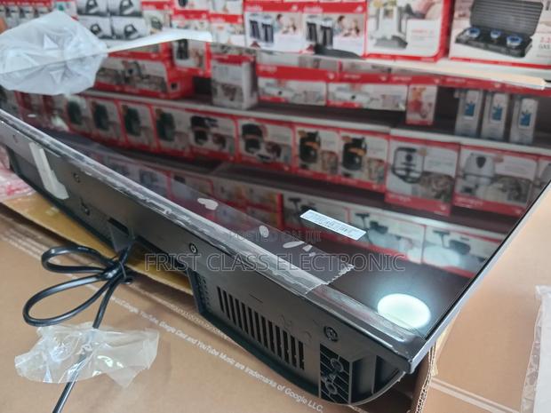 Home Happiness With TCL Digital Tv · Photo 4