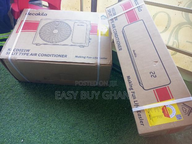 Decakila Air Conditioner 1.5hp Amused Flush Split System