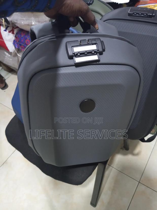 Laptop Bag - Waterproof Antitheft · Photo 3
