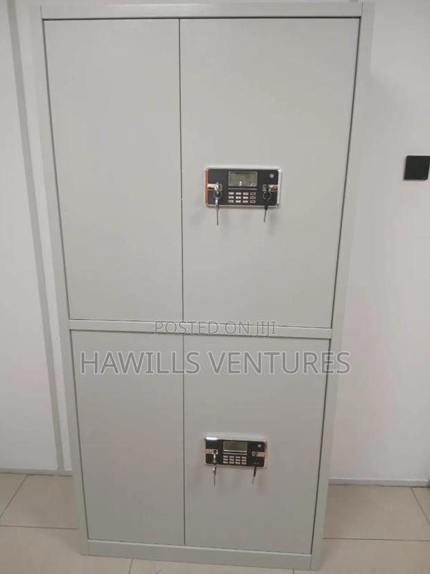 Digital Metal Cabinet · Photo 4