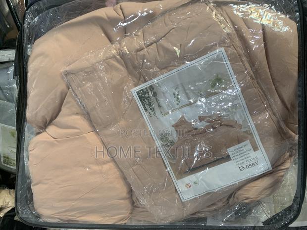 7 Pieces Beige Duvet Set for Home and Hotel Room Services · Photo 2