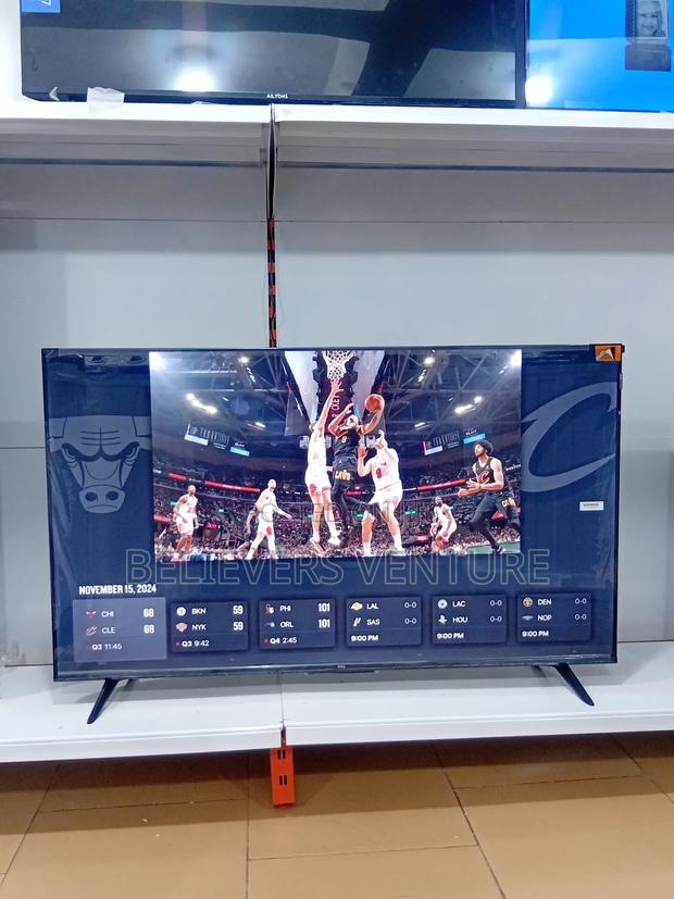 43inches Smart Tv Qled Google/TCL 1 · Photo 1