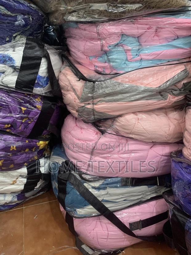 7 Pieces Duvet Sets for Home and Hotel Services · Photo 2