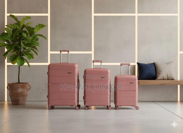 Three in One Unbreakable Luggage Trolling Traveling Finest Pp