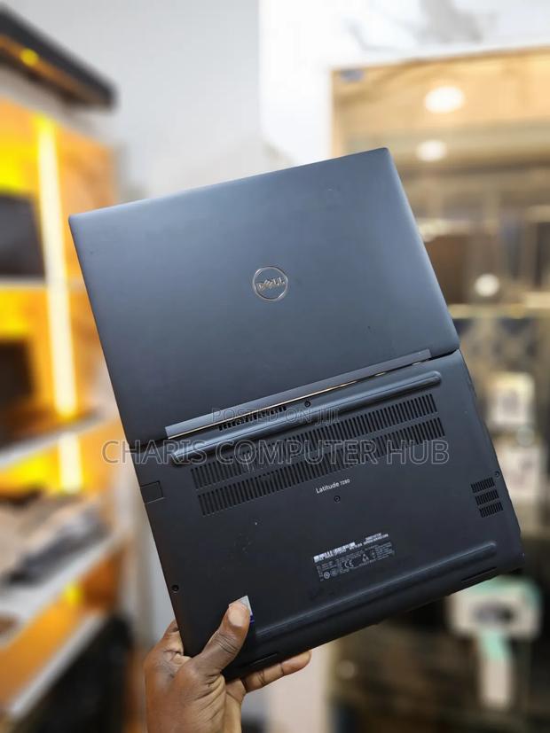 Laptop Dell Latitude 7280 16GB Intel Core I7 SSD 256GB photo 2