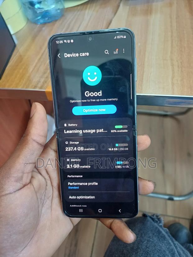 Samsung Galaxy S8 Plus 64 GB Black photo 2