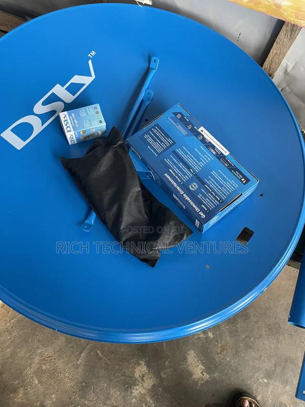 Naija DSTV Sportsfootball Entertainment Lovers photo 2
