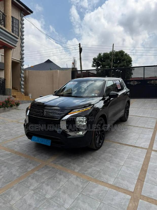 Mitsubishi Outlander Sport SE 2023 Black