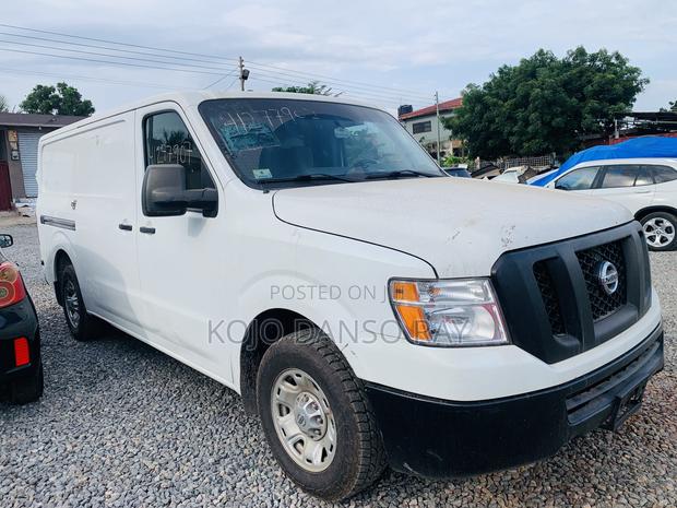 Nissan NV200 2019 White photo 3