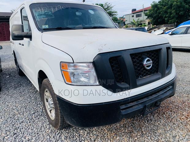 Nissan NV200 2019 White photo 7