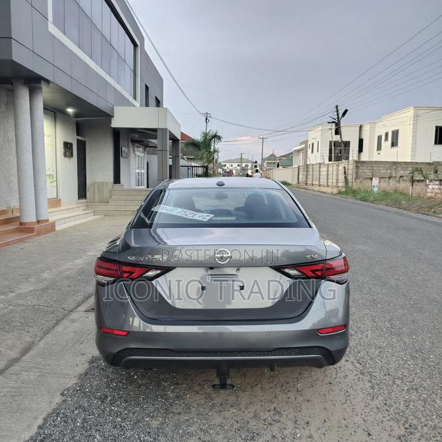 Nissan Sentra SV 2020 Gray photo 5