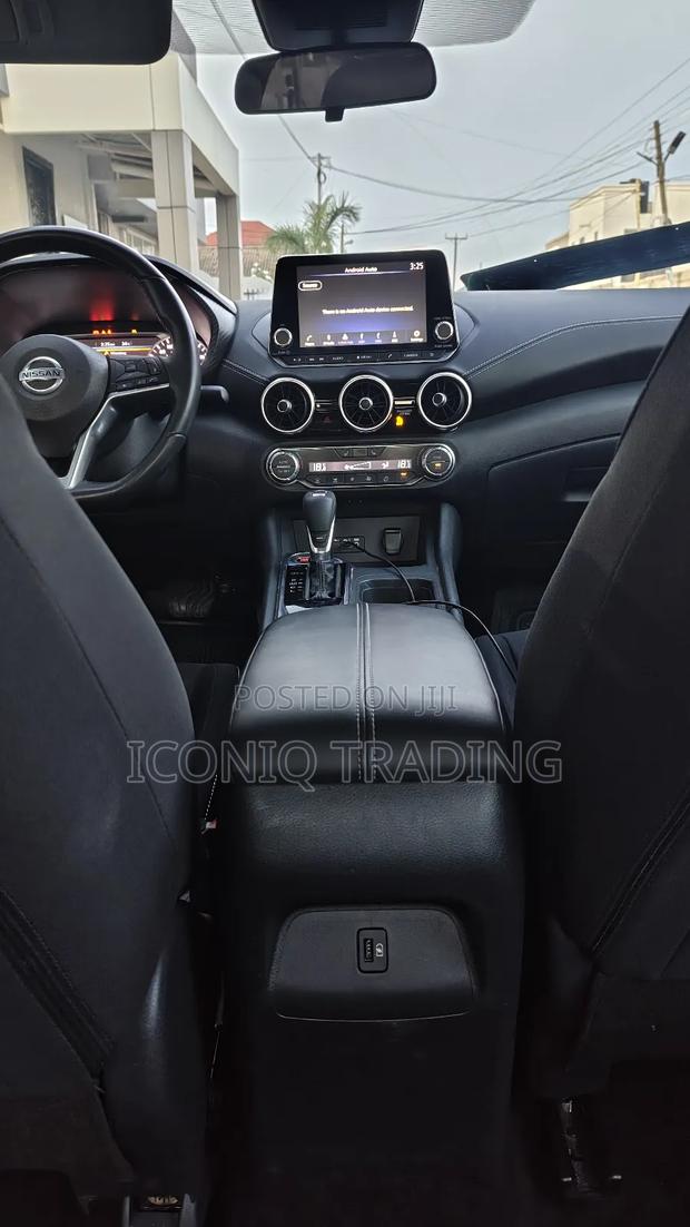 Nissan Sentra SV 2020 Gray photo 8