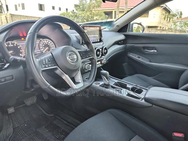 Nissan Sentra SV 2020 Gray photo 7