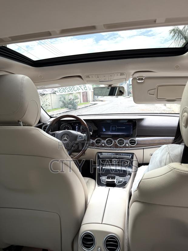 Mercedes-Benz E300 4Matic AWD Sedan (2.0L 4cyl 9A) 2017 White